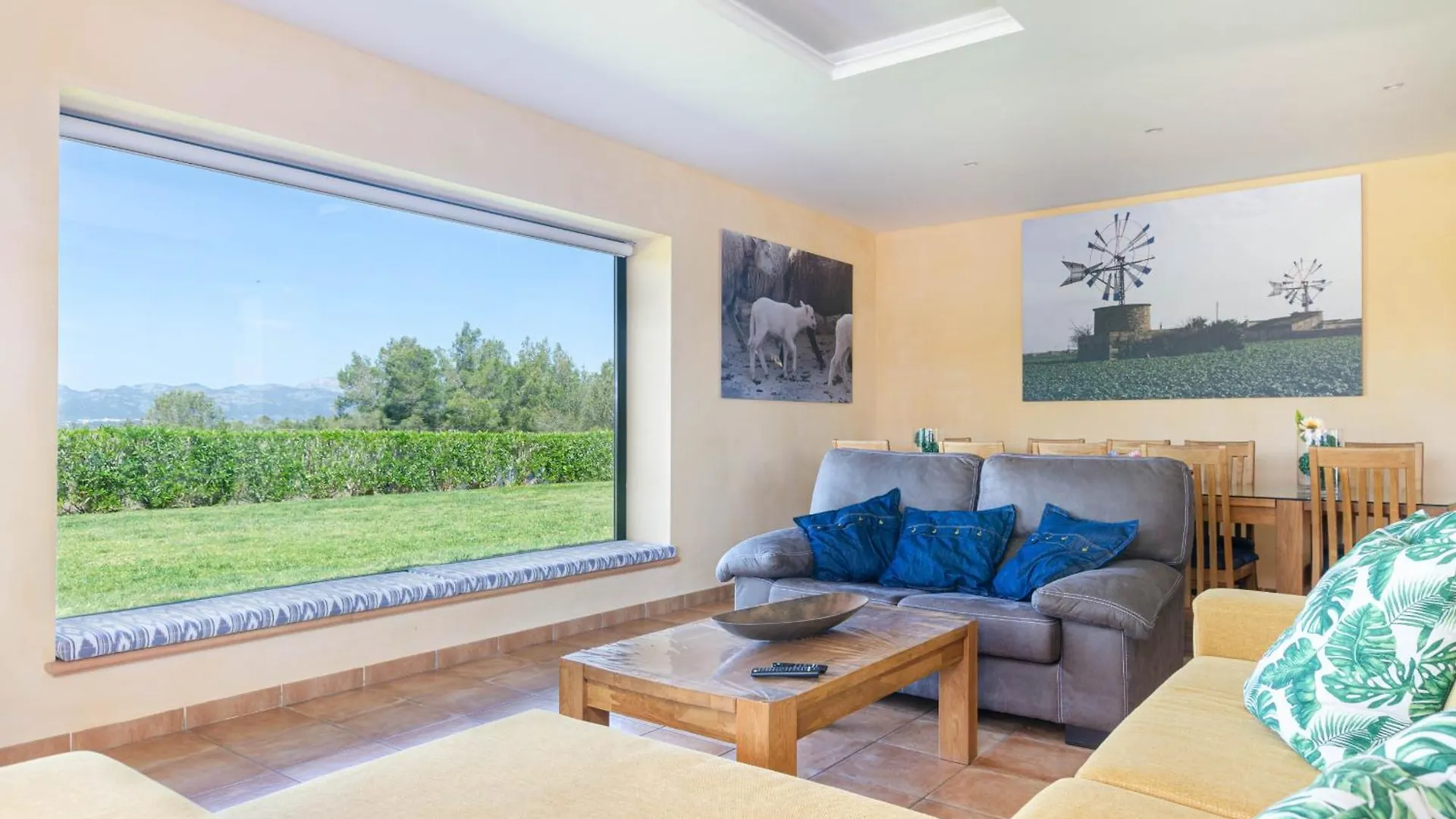 Yourhouse Romani Villa مورو